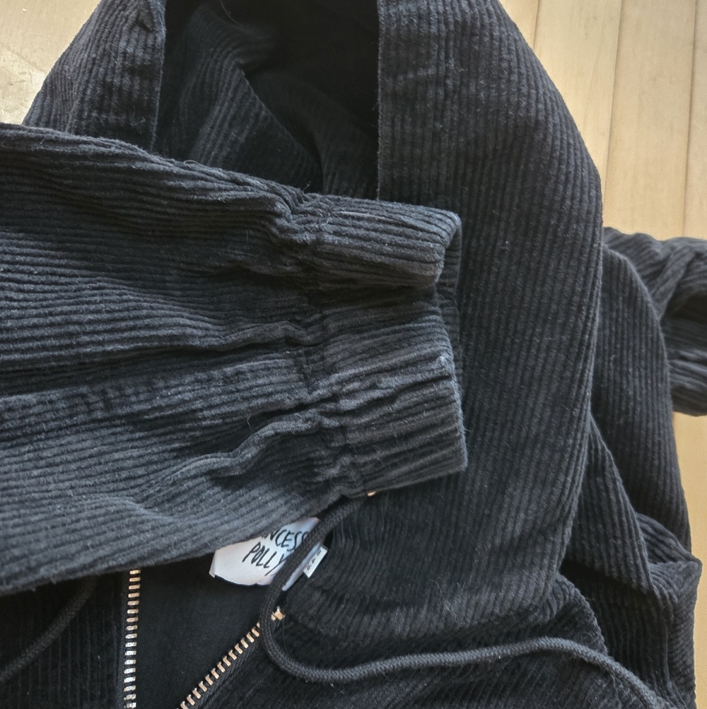 Princess Polly Cropped Jacket - Picture 5 of 6